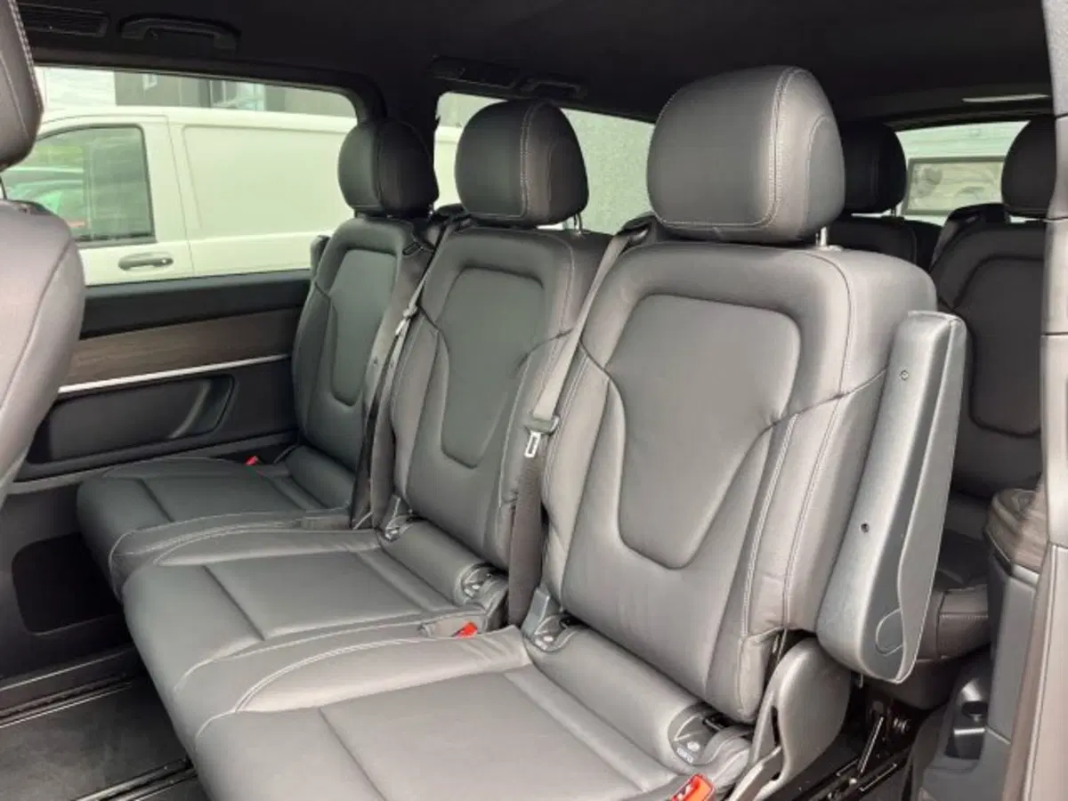 Mercedes-Benz Classe V nuova a Bergamo (15)