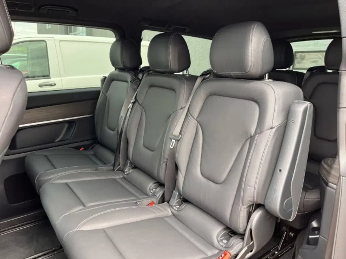 Mercedes-Benz Classe V nuova a Bergamo (14)