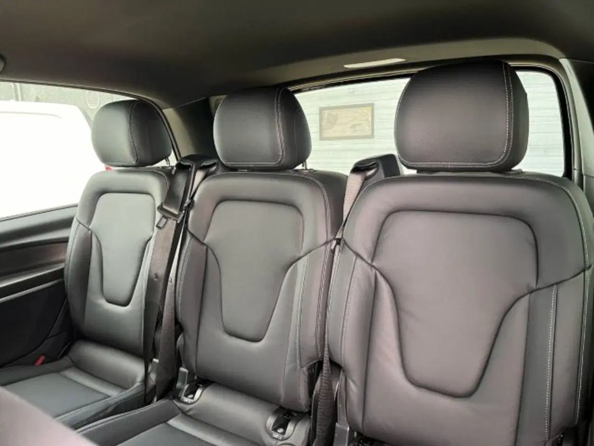 Mercedes-Benz Classe V nuova a Bergamo (13)