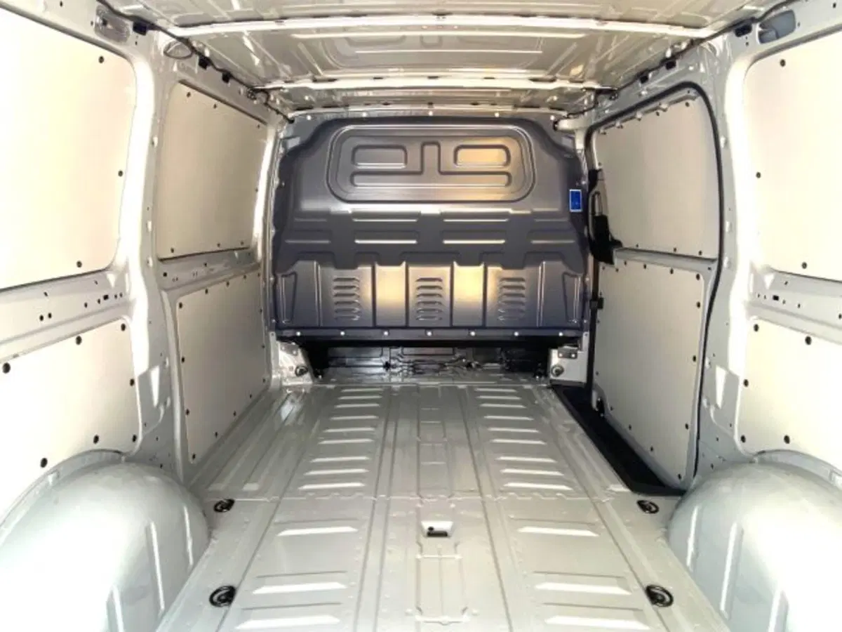 Mercedes-Benz Vito nuova a Bergamo (6)