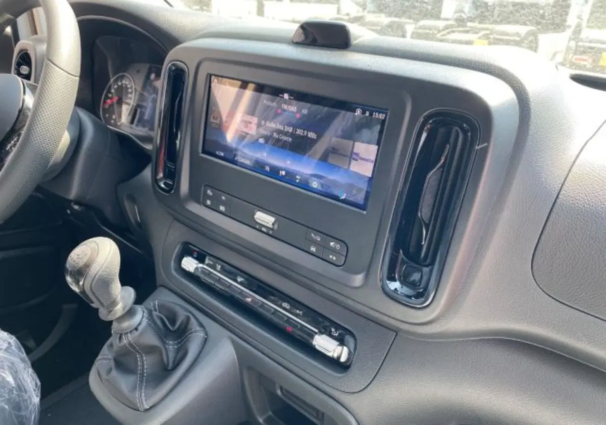 Mercedes-Benz Vito nuova a Bergamo (9)