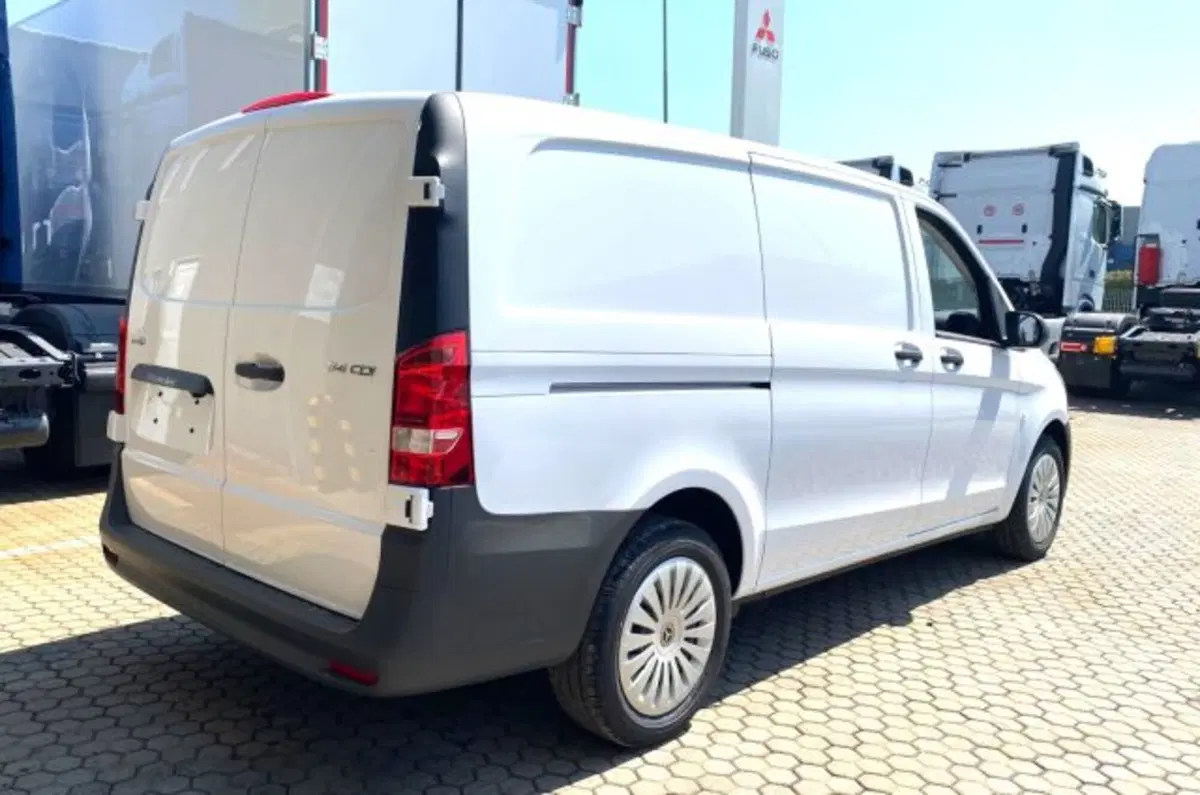 Mercedes-Benz Vito nuova a Bergamo (3)