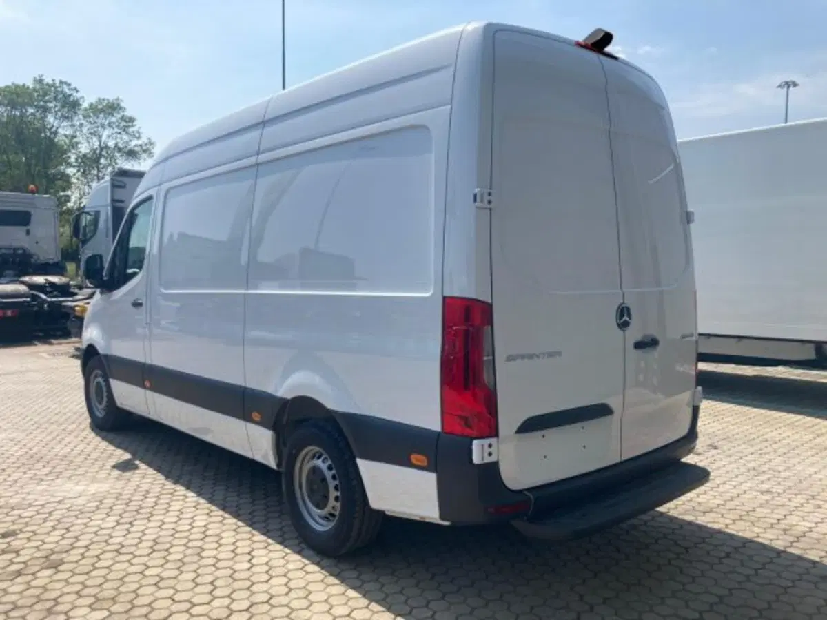 Mercedes-Benz Sprinter nuova a Bergamo (5)