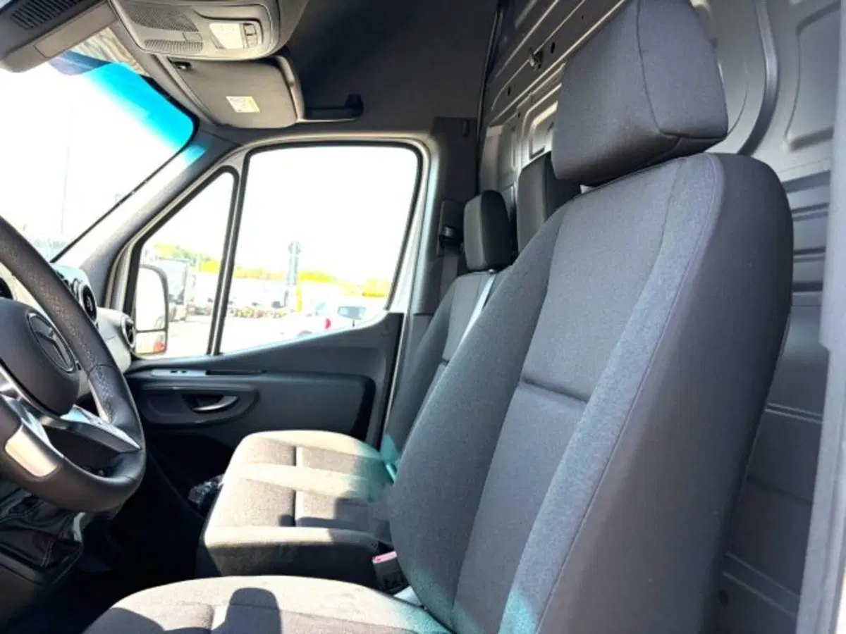 Mercedes-Benz Sprinter nuova a Bergamo (6)