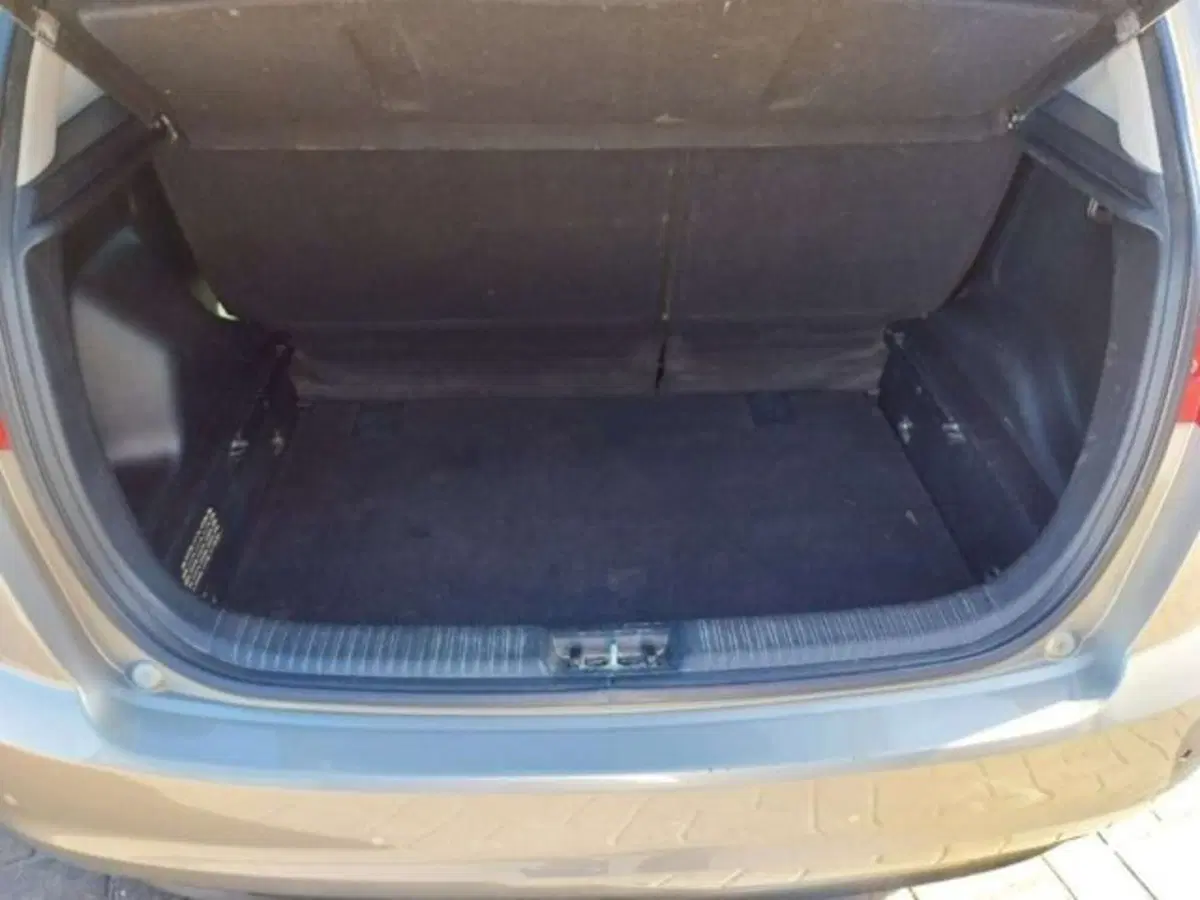 Kia Venga usata a Firenze (9)