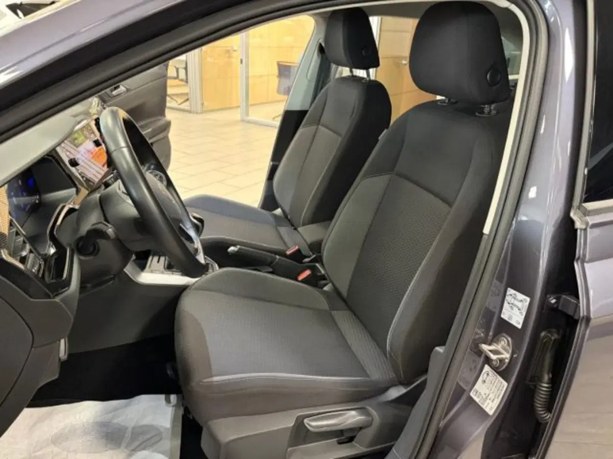 Volkswagen Taigo usata a Cuneo (13)