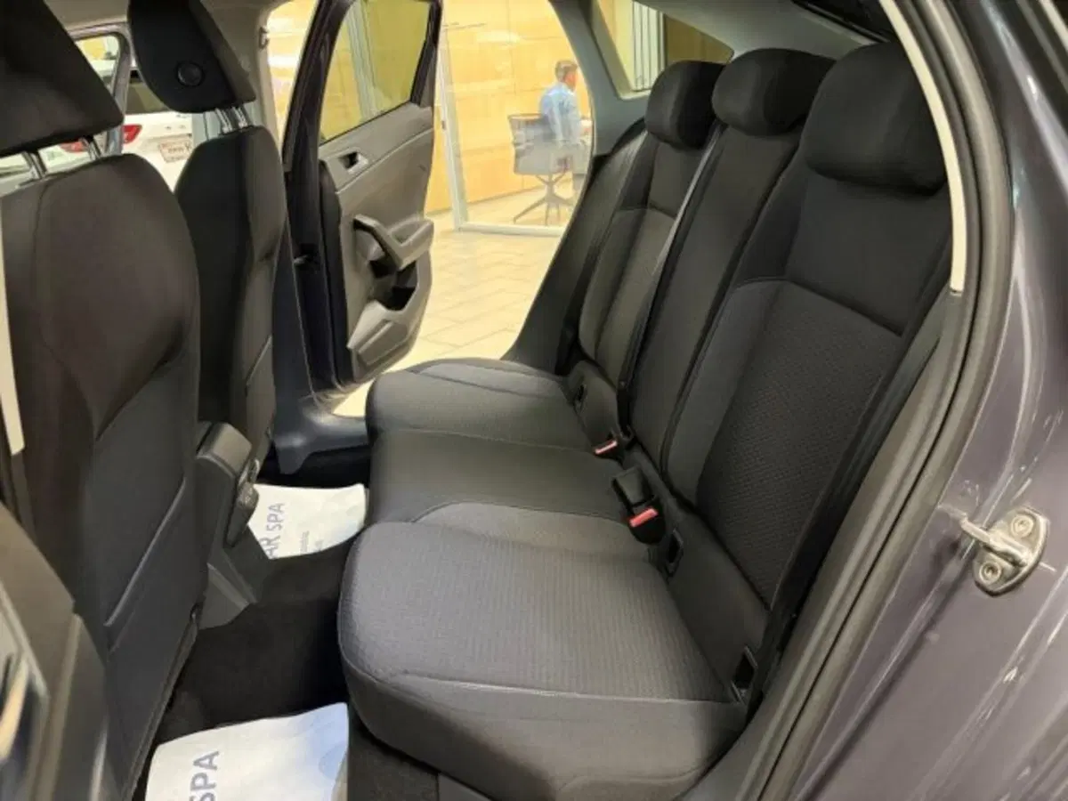 Volkswagen Taigo usata a Cuneo (14)