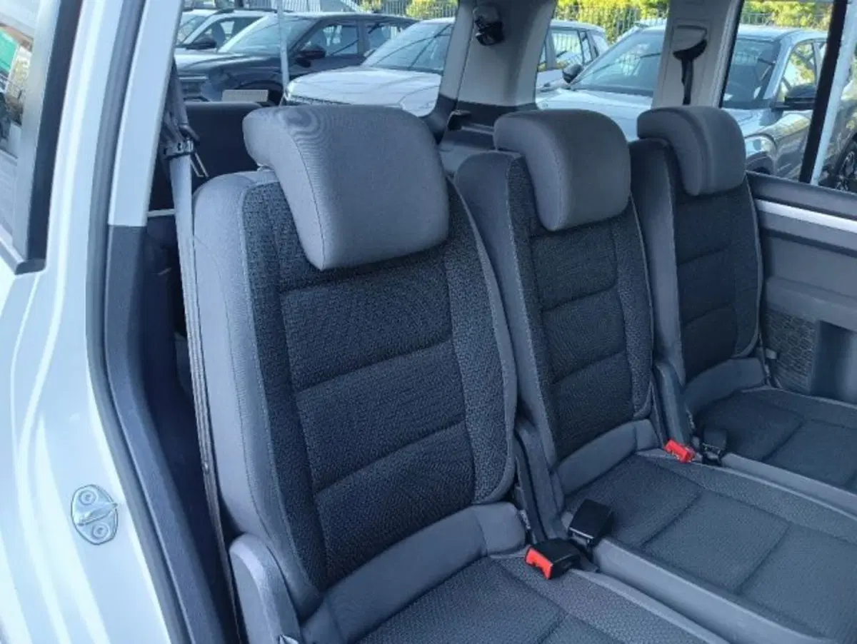 Volkswagen Touran usata a Brescia (20)
