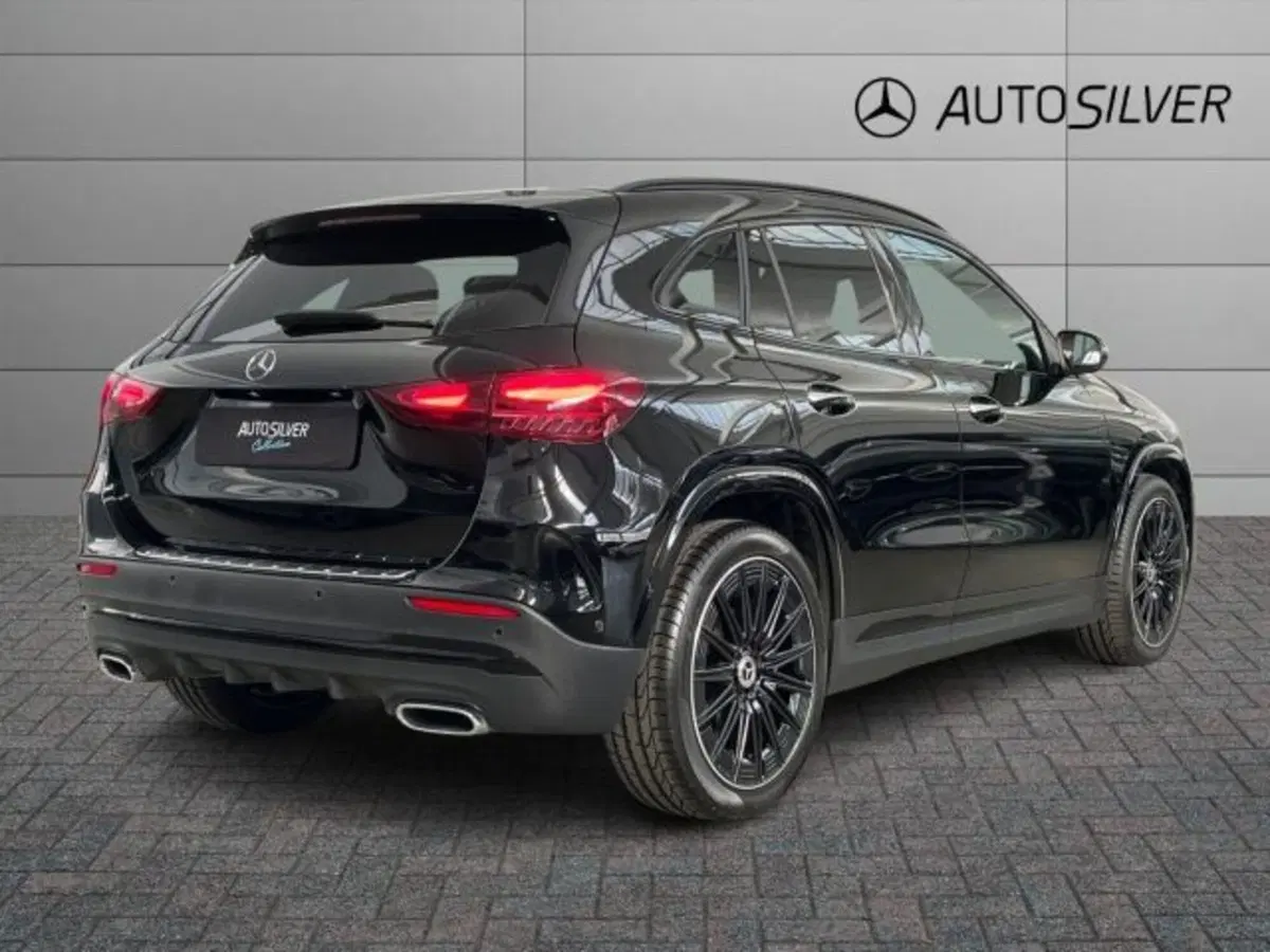 Mercedes-Benz GLA SUV usata a Verona (2)