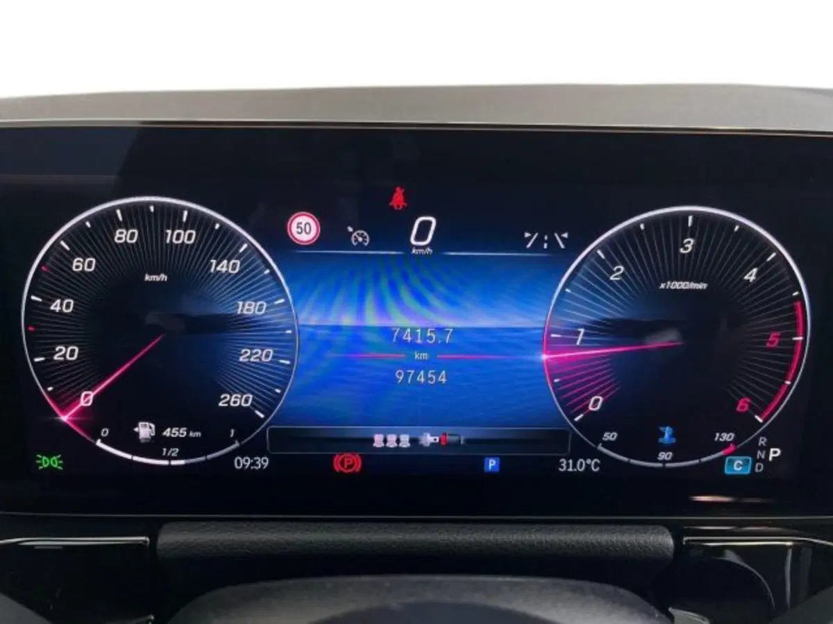 Mercedes-Benz GLA SUV usata a Verona (8)