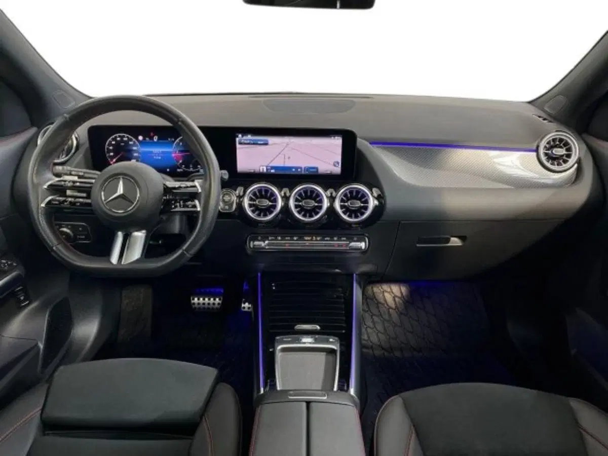 Mercedes-Benz GLA SUV usata a Verona (9)