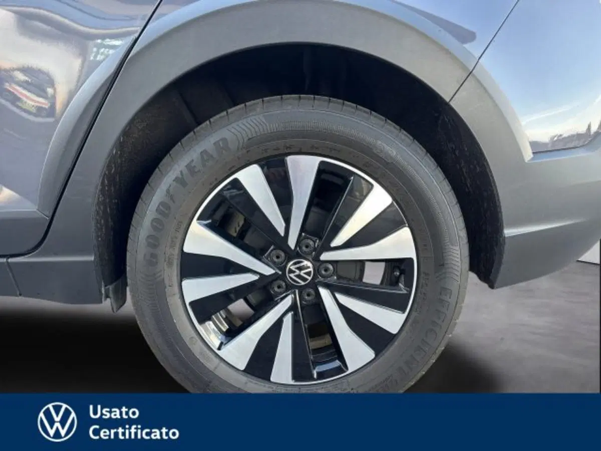Volkswagen Taigo usata a Vicenza (17)