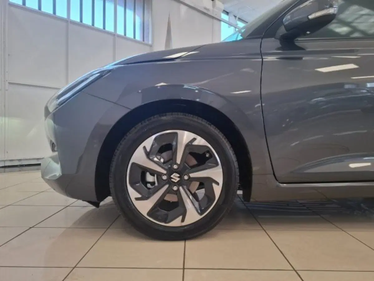 Suzuki Swift nuova a Reggio Emilia (19)