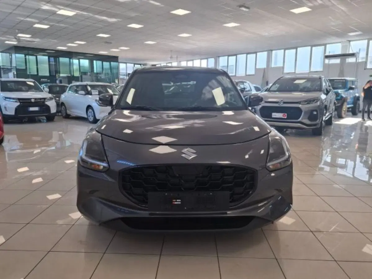 Suzuki Swift nuova a Reggio Emilia (7)