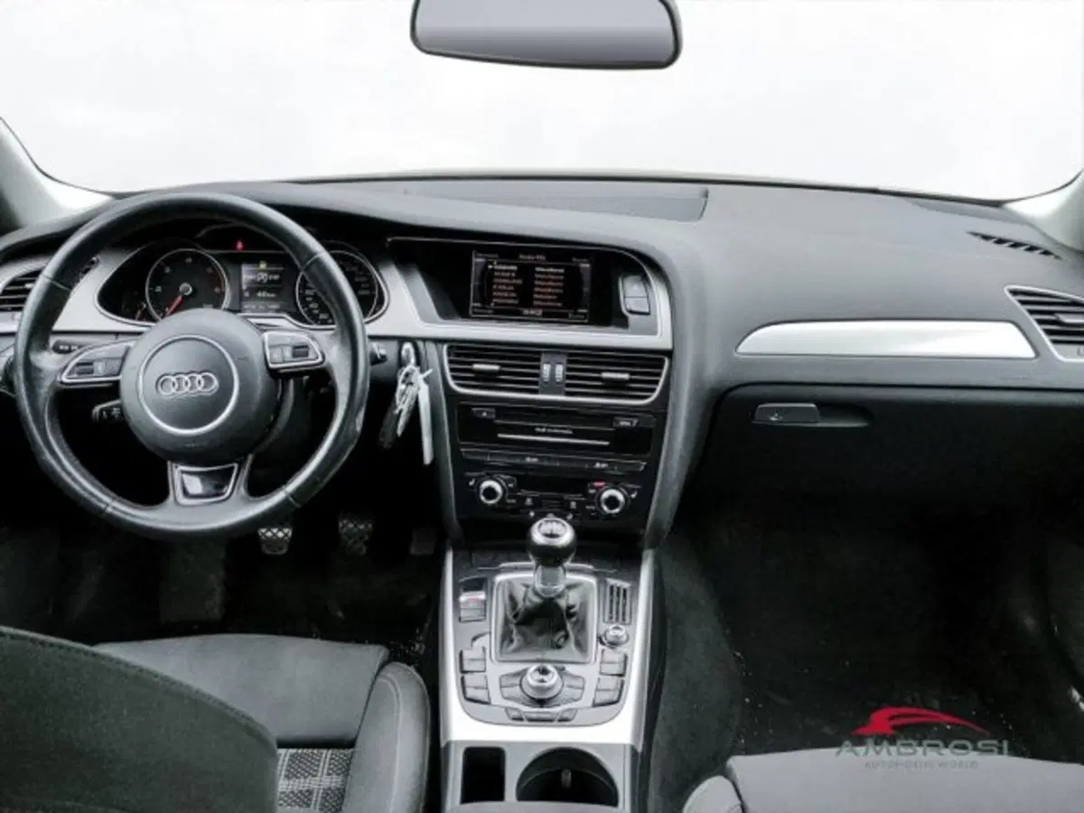 Audi A4 Avant usata a Perugia (12)