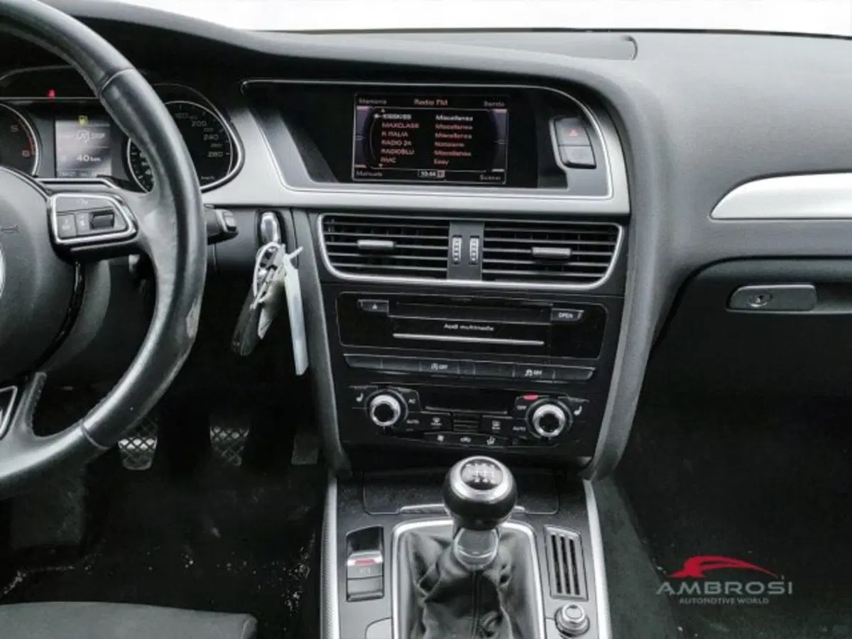 Audi A4 Avant usata a Perugia (13)