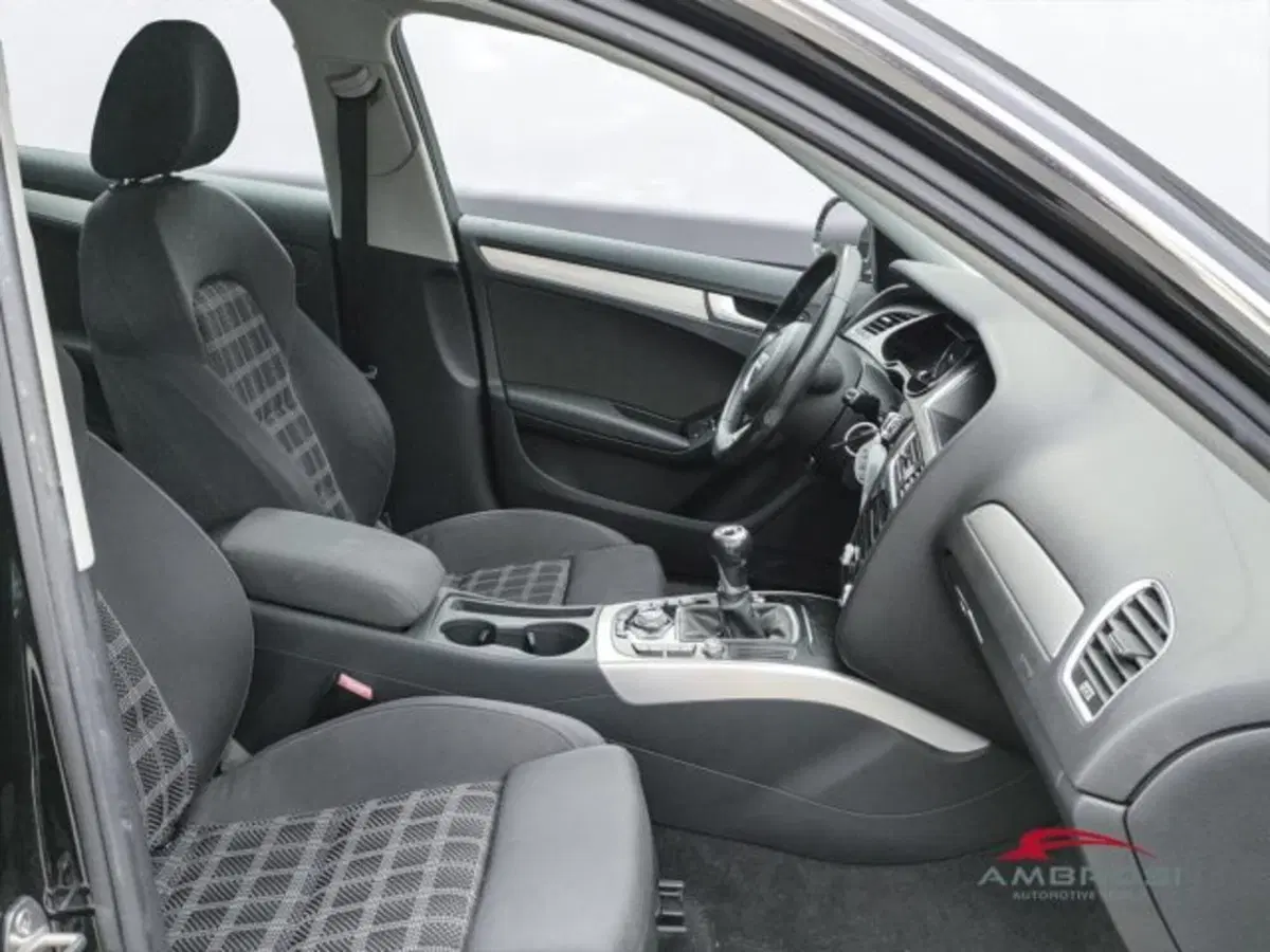Audi A4 Avant usata a Perugia (9)