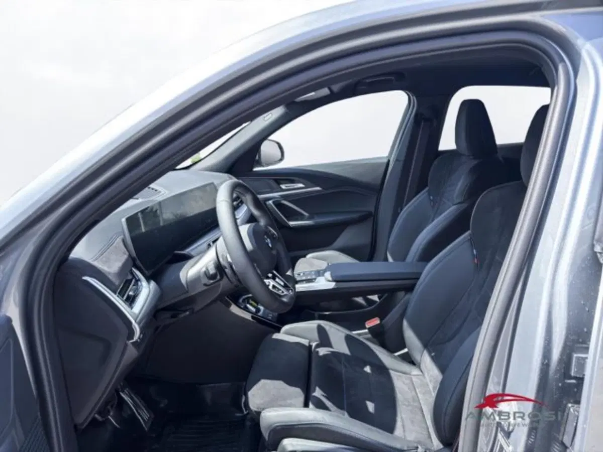 BMW X2 nuova a Perugia (10)