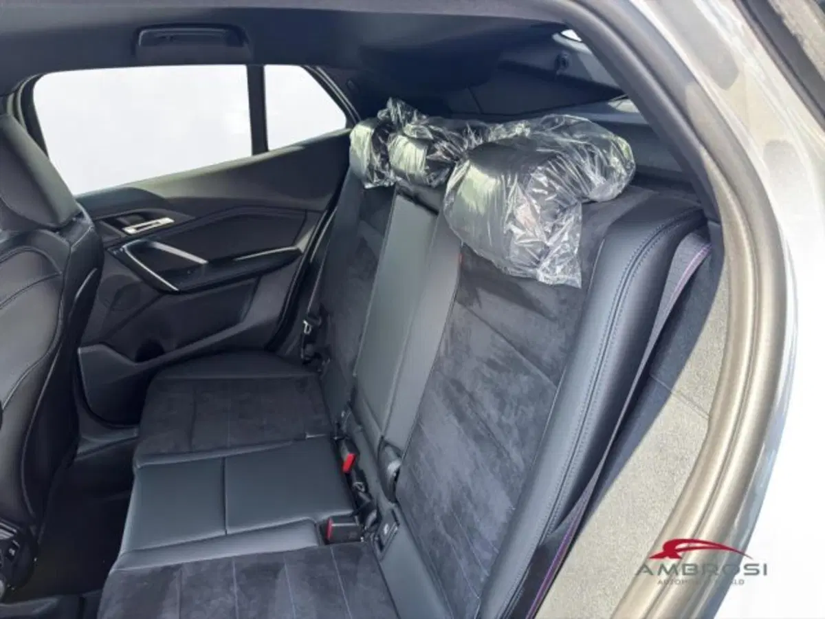 BMW X2 nuova a Perugia (11)
