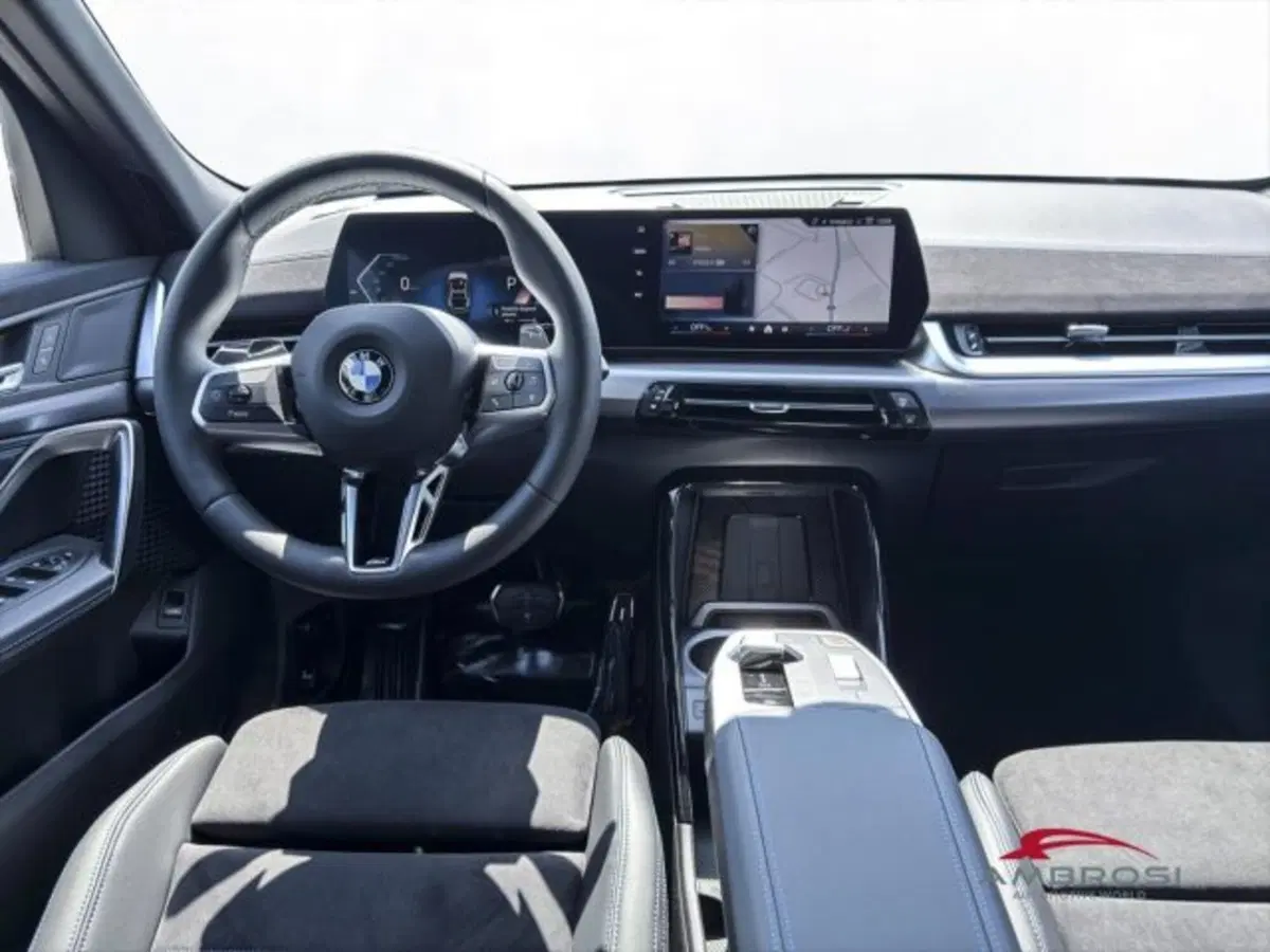 BMW X2 nuova a Perugia (15)