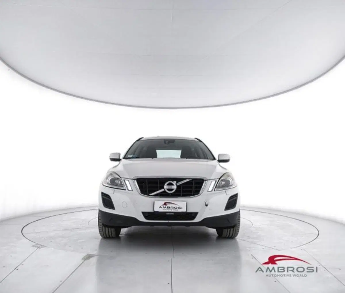 Volvo XC60 usata a Perugia (5)