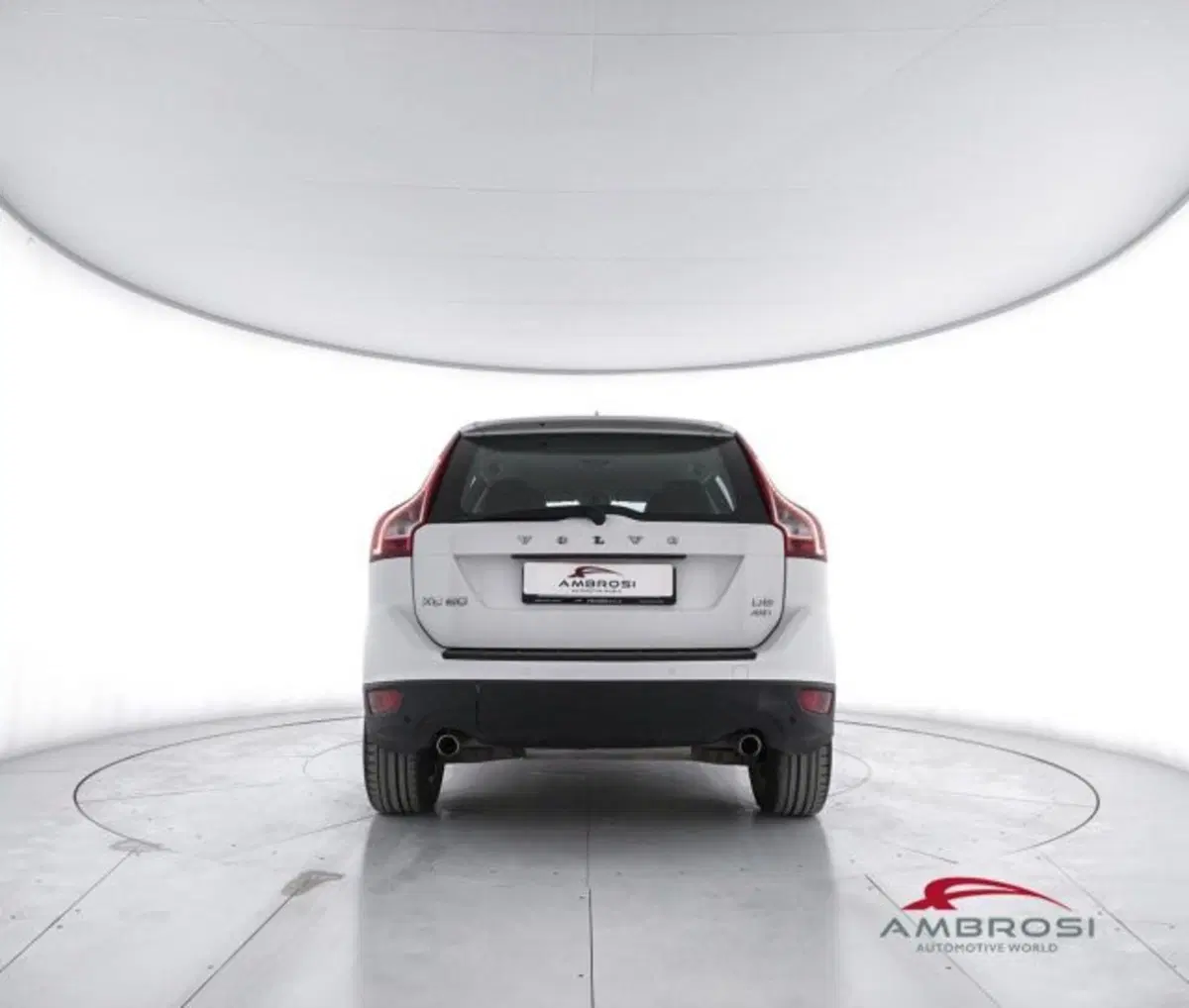 Volvo XC60 usata a Perugia (6)