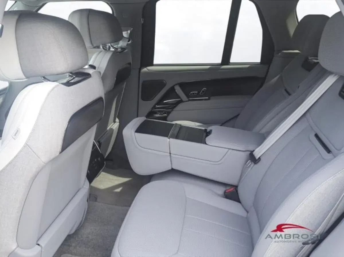 Land Rover Range Rover usata a Perugia (11)