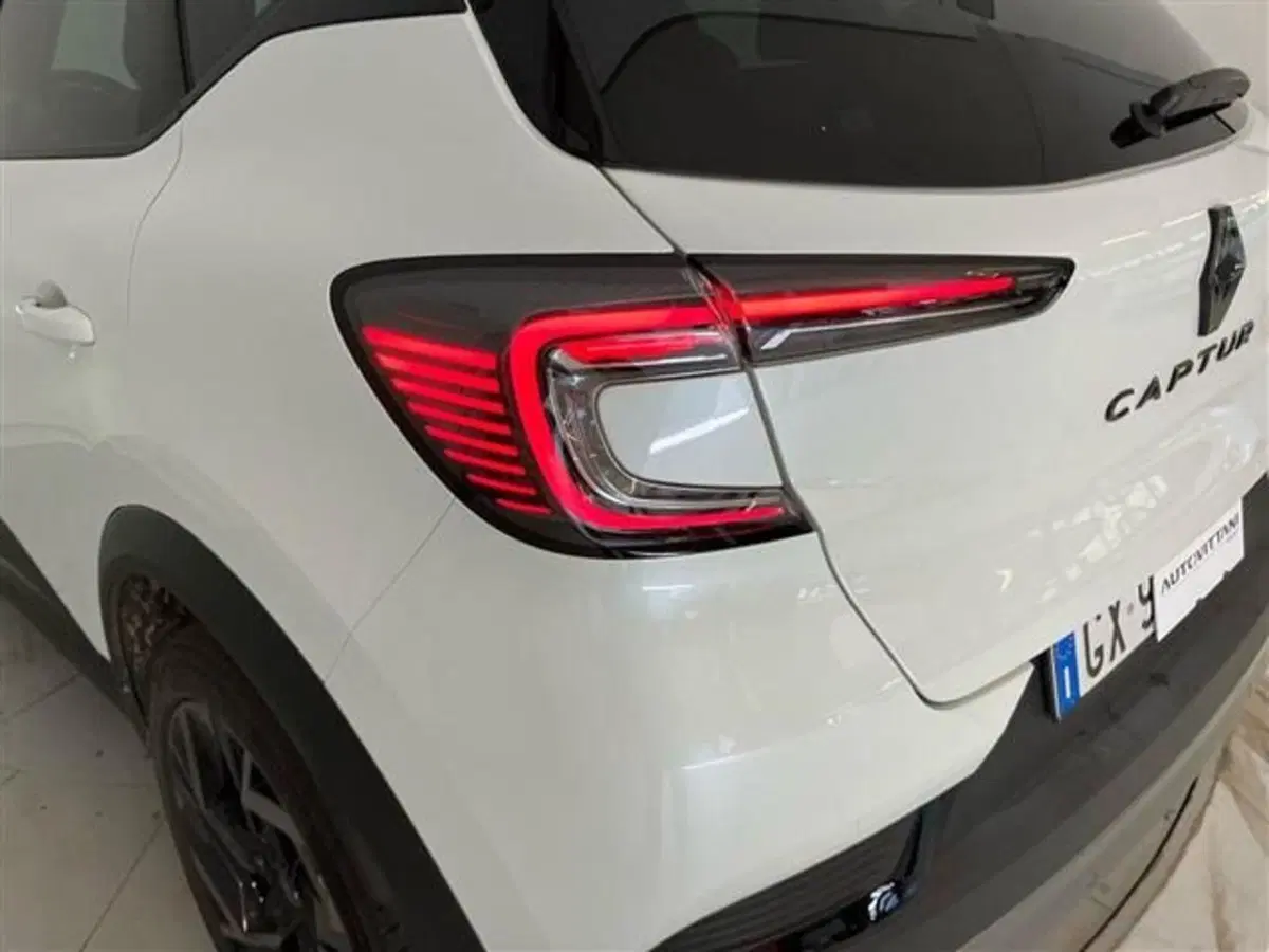 Renault Captur usata a Como (8)