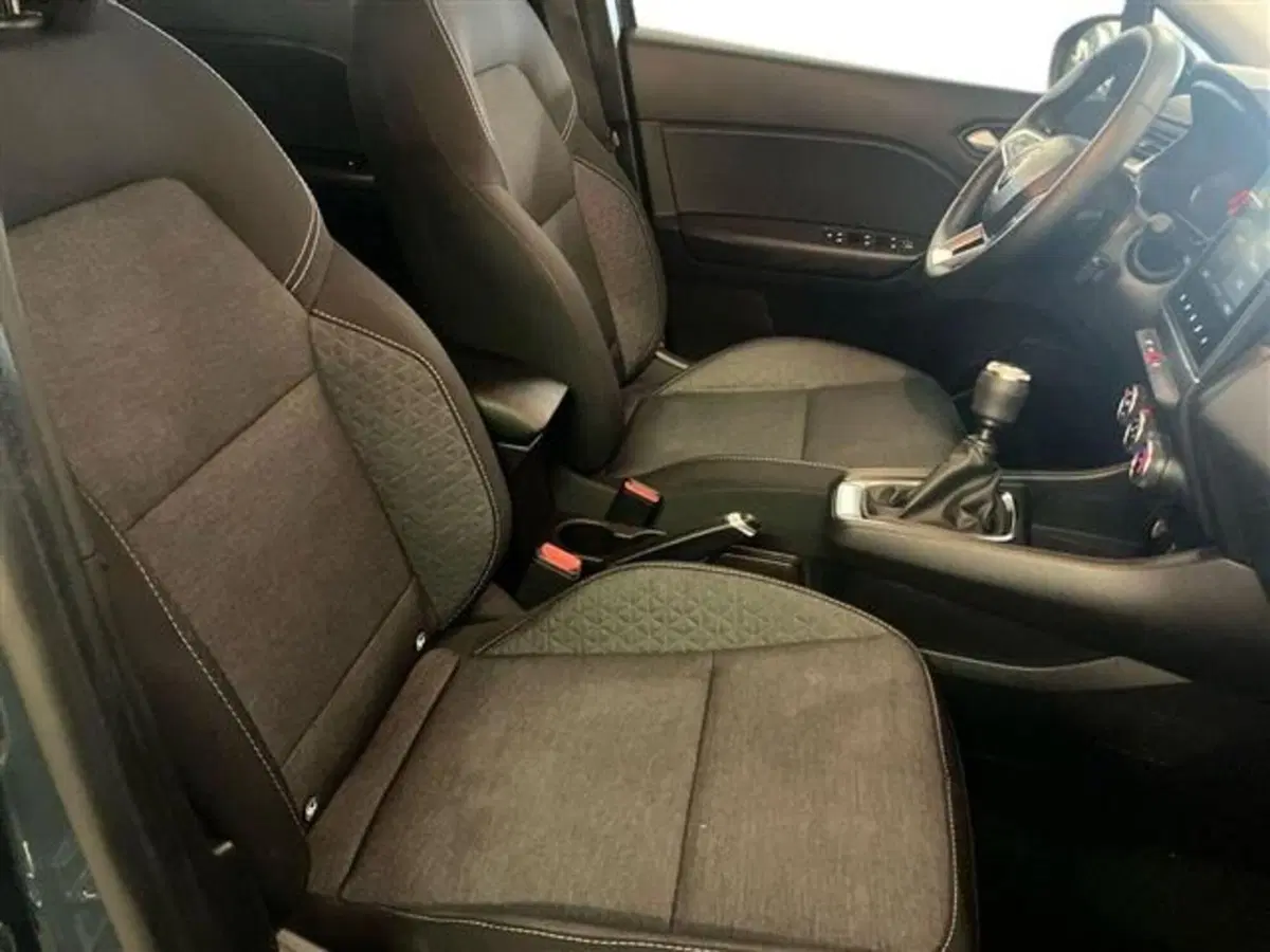 Renault Captur usata a Como (11)