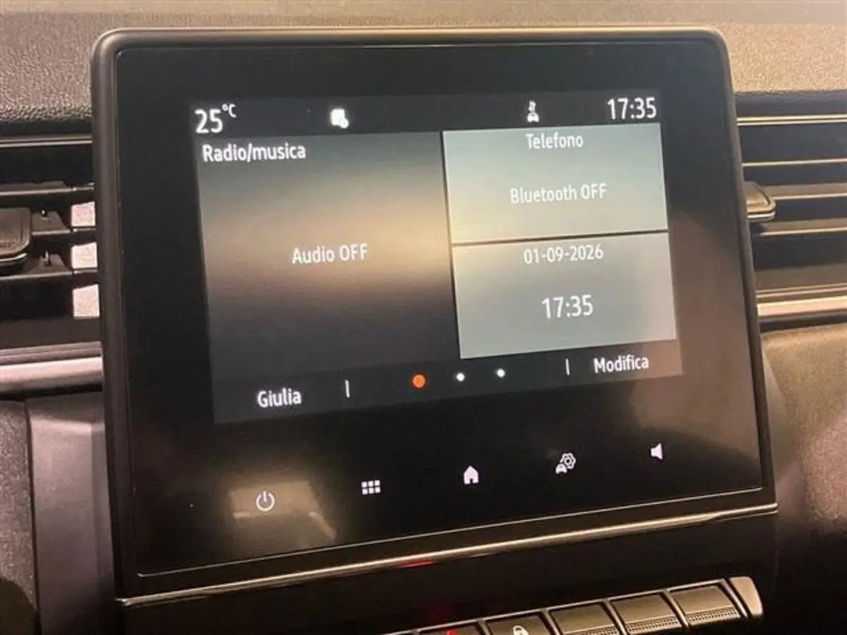 Renault Captur usata a Como (15)