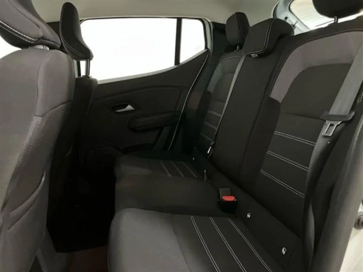 Dacia Sandero usata a Como (13)