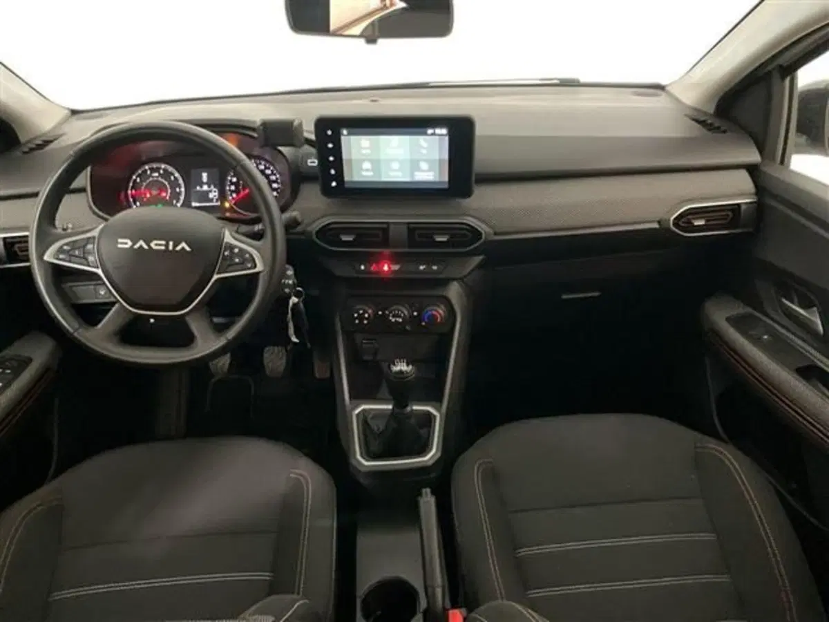 Dacia Sandero usata a Como (6)