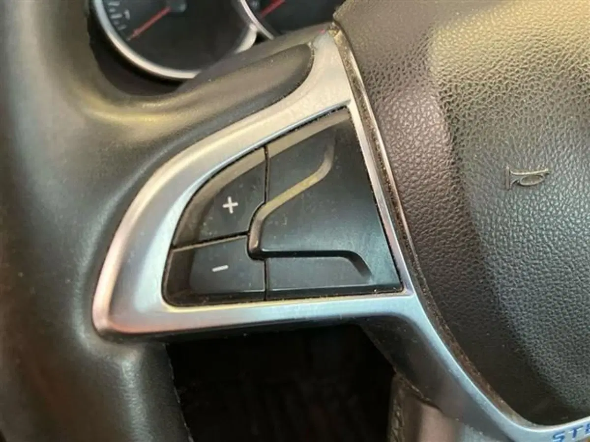 Dacia Sandero usata a Como (17)
