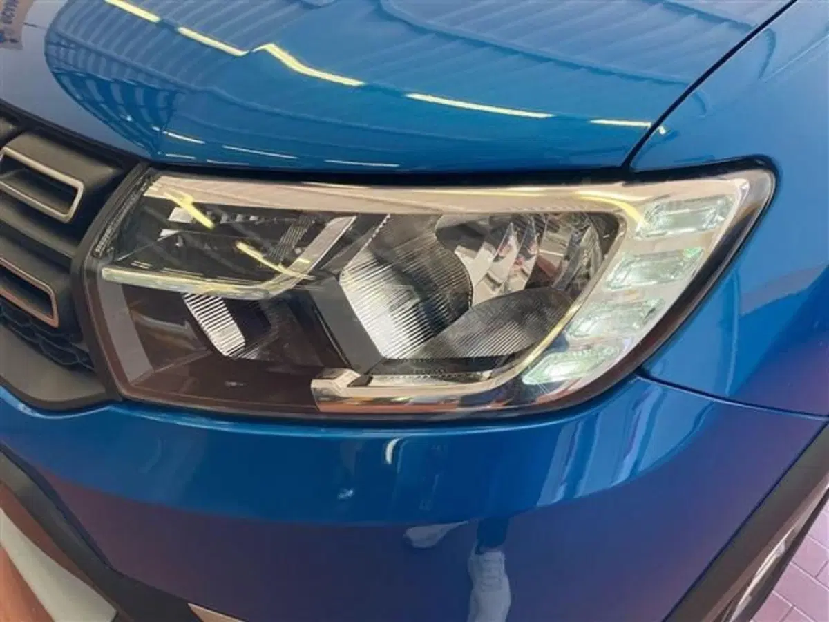 Dacia Sandero usata a Como (6)