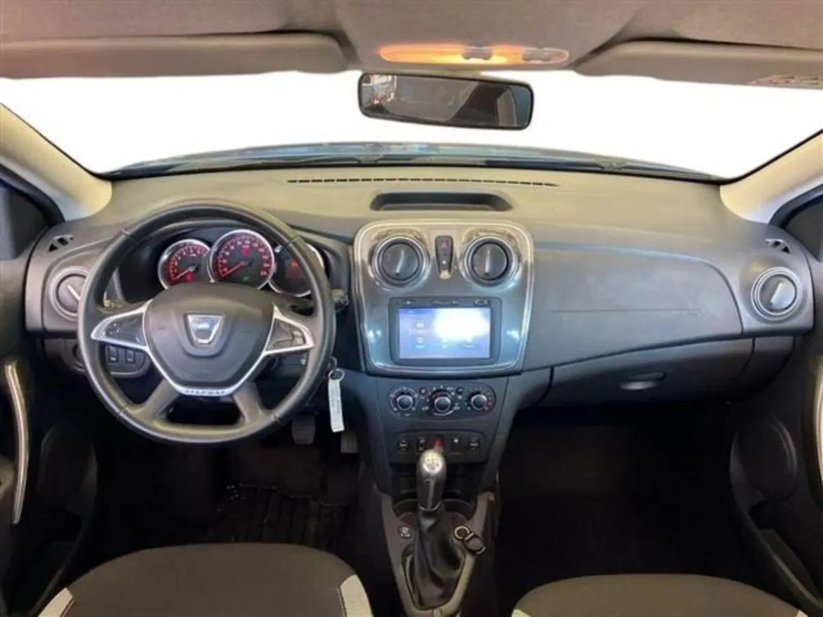 Dacia Sandero usata a Como (9)