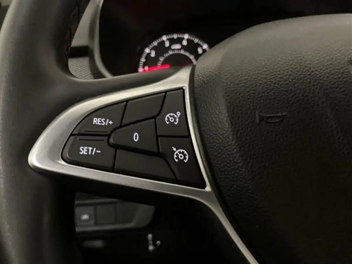 Dacia Sandero usata a Como (17)