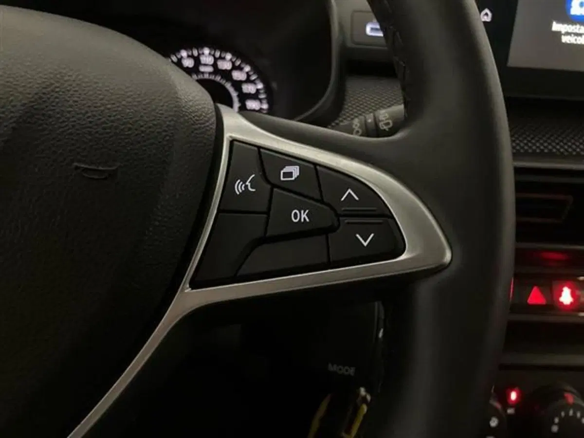 Dacia Sandero usata a Como (18)
