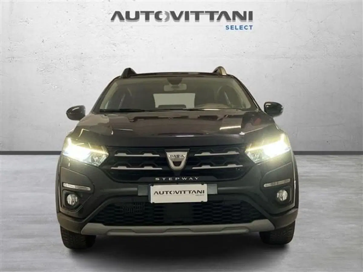 Dacia Sandero usata a Como (2)