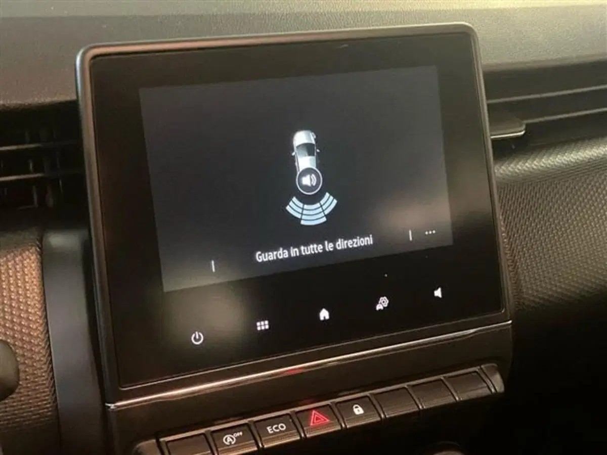 Renault Clio usata a Como (14)