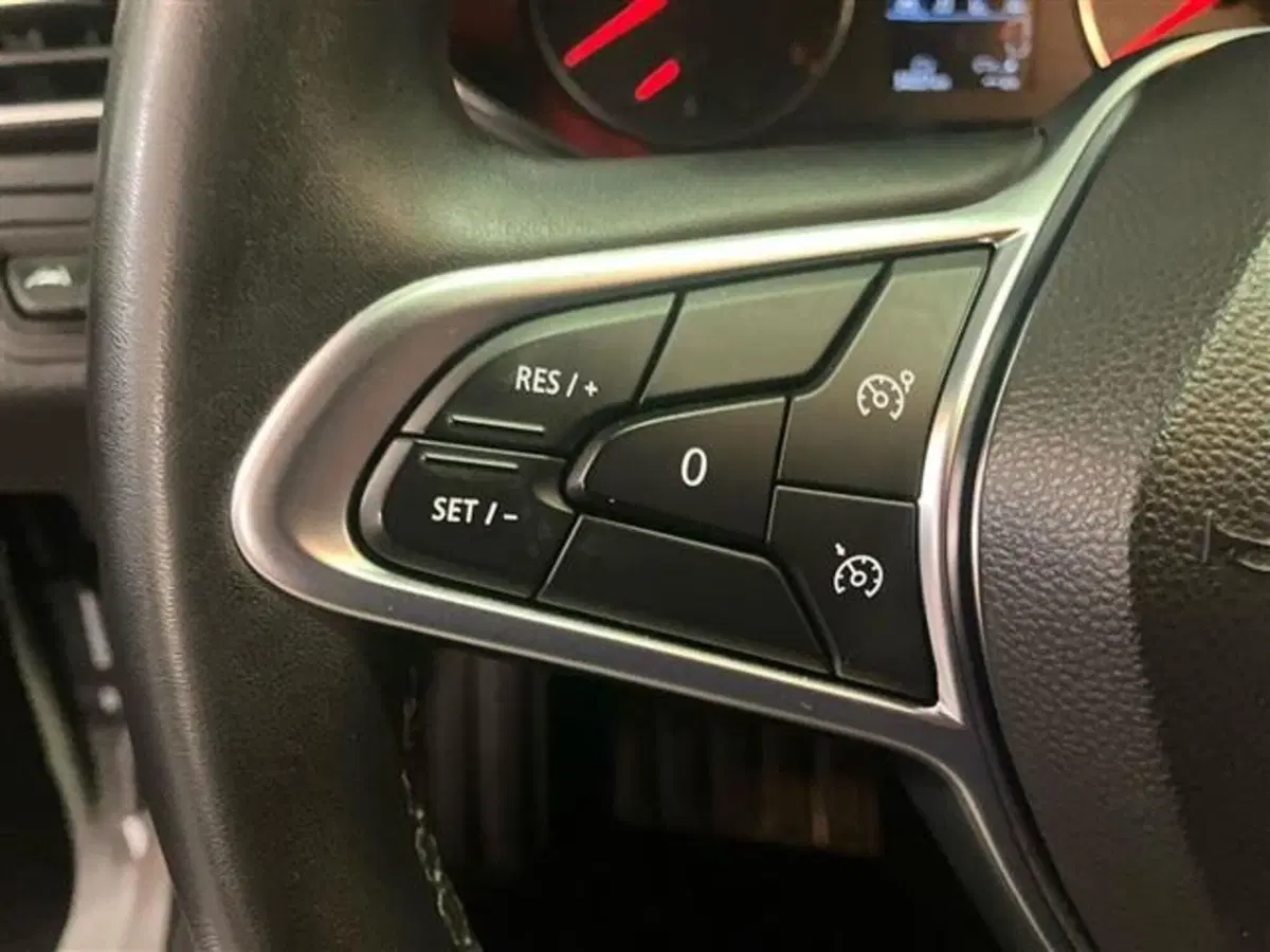 Renault Clio usata a Como (17)