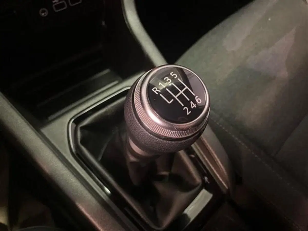 Renault Clio usata a Como (19)