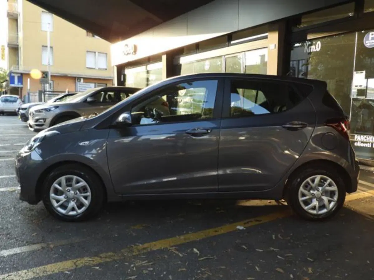 Hyundai i10 usata a Parma (2)
