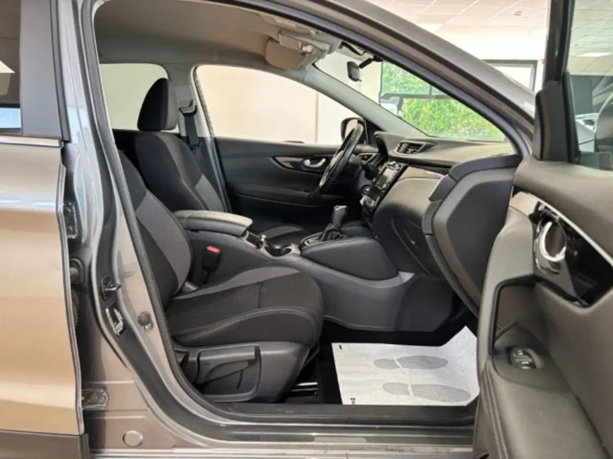 Nissan Qashqai usata a Latina (8)