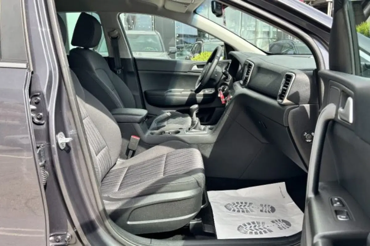 Kia Sportage usata a Latina (8)