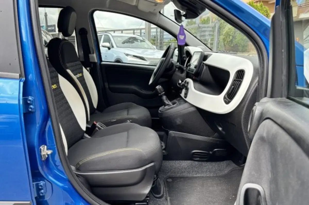 Fiat Panda Cross usata a Latina (8)