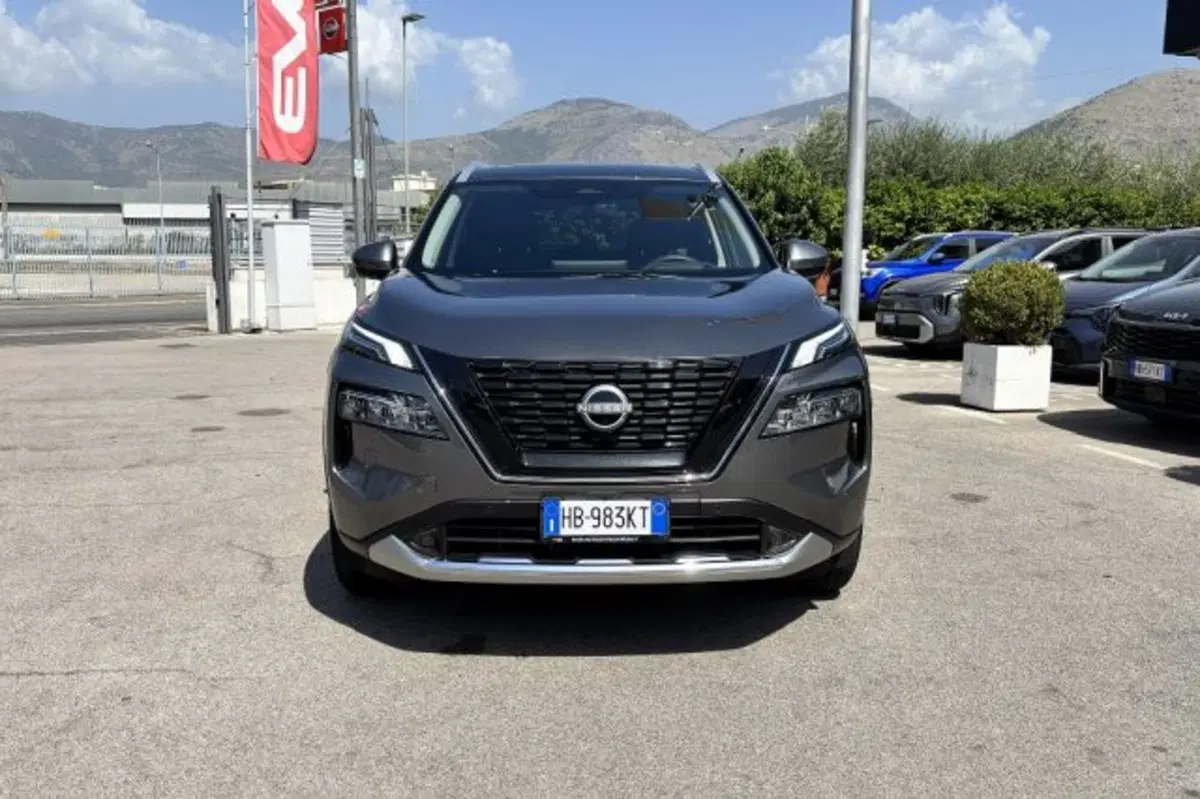 Nissan X-Trail usata a Latina (2)