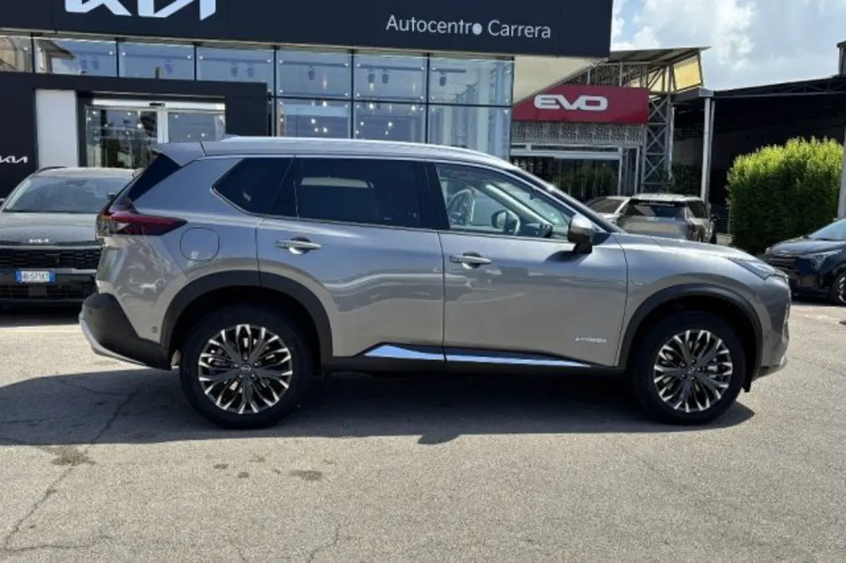 Nissan X-Trail usata a Latina (4)