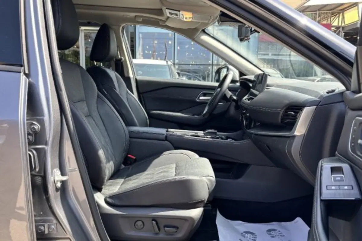 Nissan X-Trail usata a Latina (8)