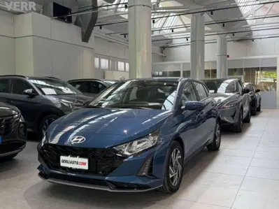 Hyundai i20 1.0 t-gdi Connectline mt del 2024 usata a Milano