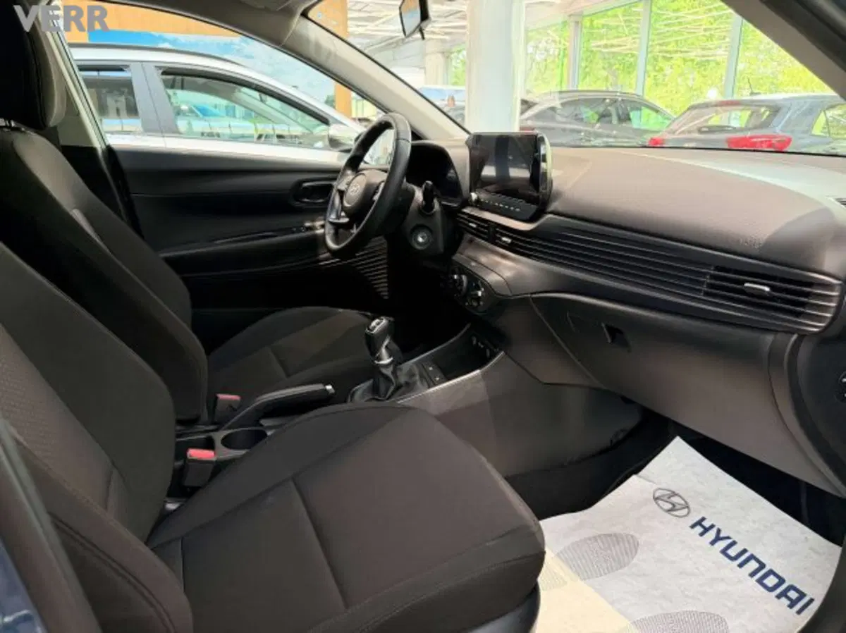 Hyundai i20 usata a Milano (10)